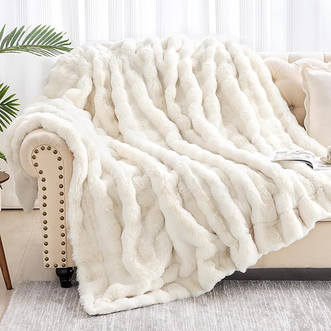 Luxury 1000GSM Faux Rabbit Fur Throw Blanket, Super Heavy Warm Cozy Blankets for Couch Bed Sofa, Bubble Plush Fuzzy Elegant Soft Reversible Mink Blanket for Living Room Bedroom, White