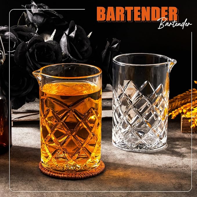 Dandat Cocktail Mixing Glass Crystal Stirring Glass Thick Bottom Seamless Cocktail Pitcher for Home Bartender Bar Whiskey Martini Drink Shaker Accessories(4 Pcs,24 oz)