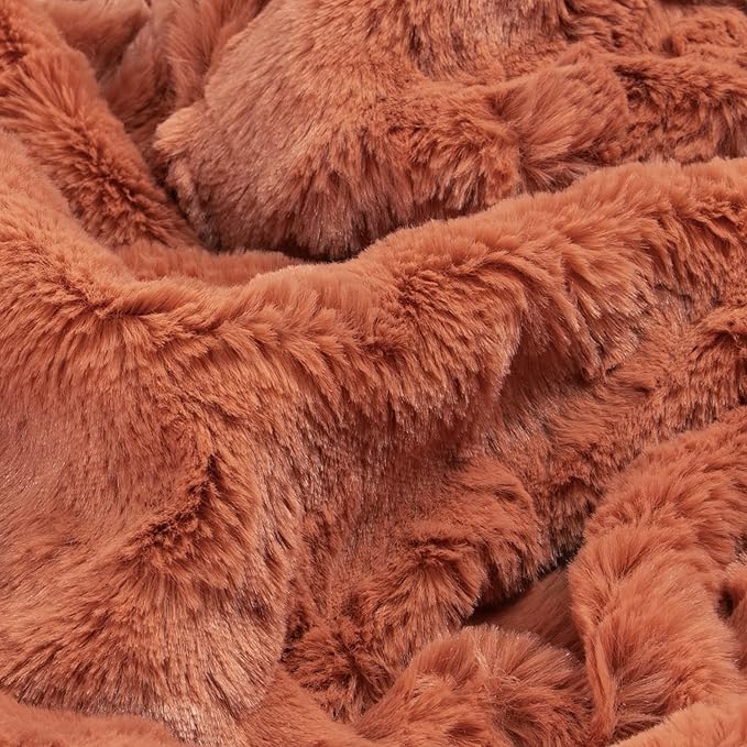 TOONOW Faux Fur Luxury Throw Blanket,Double Side Soft Fluffy Shaggy Fuzzy Blanket for Couch Sofa Bed (Carnelian, Throw)