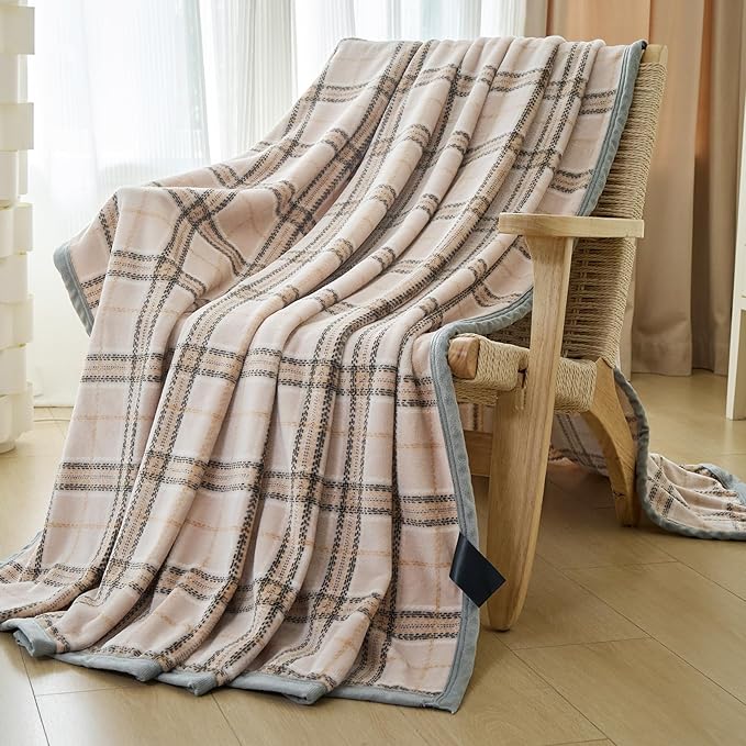 Fleece Bed Blankets Throw Size - Soft Lightweight Plush Fuzzy Cozy Luxury Blanket Microfiber Throw for Couch Bed,All-Season Breathable,40x60 Inches