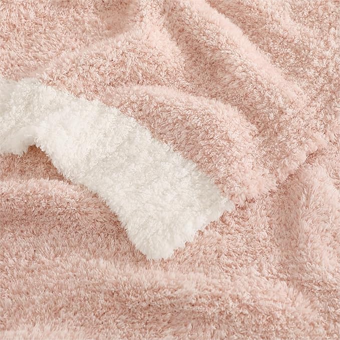 WRENSONGE Throw Blanket Cationic Dyeing Pink Soft Cozy Fluffy Warm Hand Made Throw Blankets for Couch, Sofa, Chair, Bed, Camping, Picnic, Travel Lightweight Bed Blanket - 50"*60"