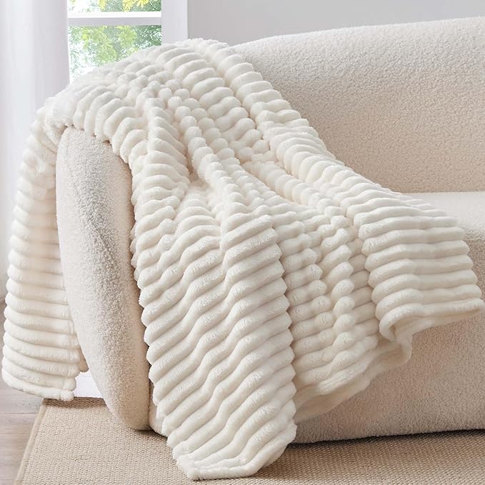 BEDELITE Fleece Throw Blanket for Couch - 300GSM Soft & Warm Fluffy Cream Blanket, Decorative and Giftable Striped Blankets for Women, Men, 50"x70"
