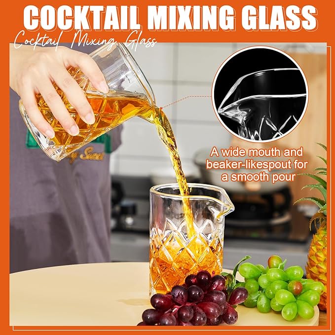 Dandat Cocktail Mixing Glass Crystal Stirring Glass Thick Bottom Seamless Cocktail Pitcher for Home Bartender Bar Whiskey Martini Drink Shaker Accessories(6 Pcs,17 oz)