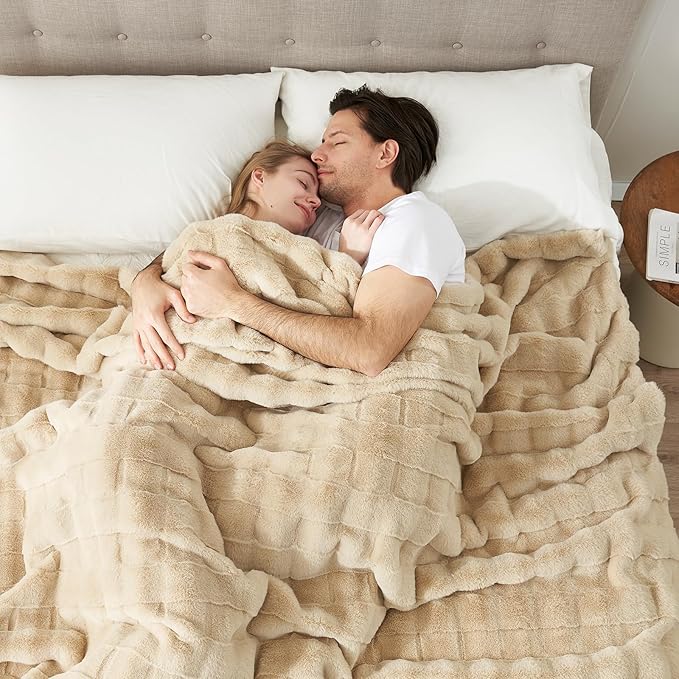 Cozy Bliss Fluffy Faux Fur Throw Blanket for Couch,Warm Cozy Soft Beige Throw Blankets for Sofa Bed Living Room,60x80 Inches