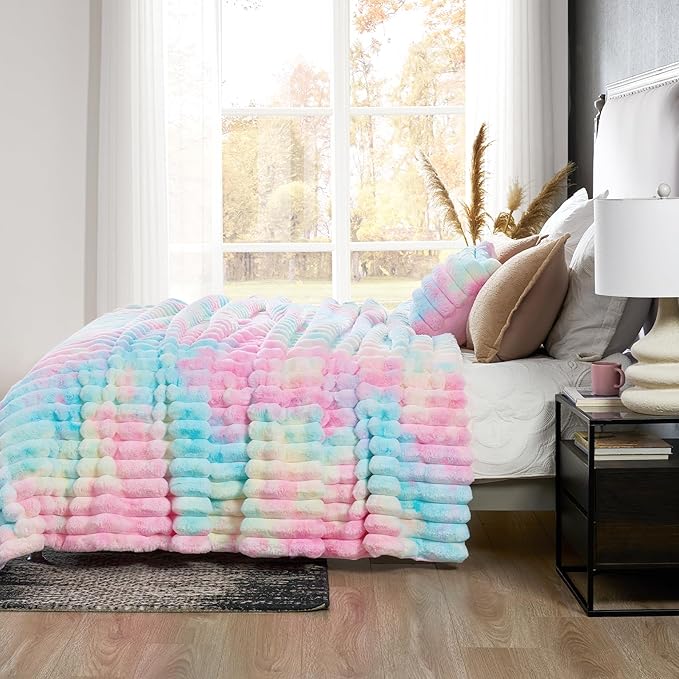 Cozy Bliss Faux Fur Throw Blanket for Couch, Cozy Warm Plush Striped Blanket for Sofa Bedroom Living Room, 90 * 90 InchesTie-dye Rainbow
