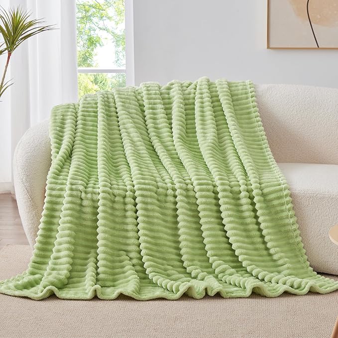 BEDELITE Twin Blanket for Couch & Bed, 300GSM Soft & Warm Fleece Blanket, Decorative and Giftable Striped Grass Green Blankets for Women, Men, 60"x80"