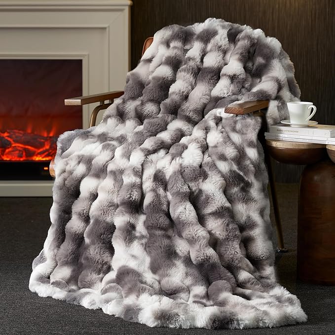 Amélie Home Faux Fur Throw Blanket, Ultra Soft Fuzzy Plush Bubble Blanket for Couch, Bed & Living Room, 60"x80", Tie-dye Grey