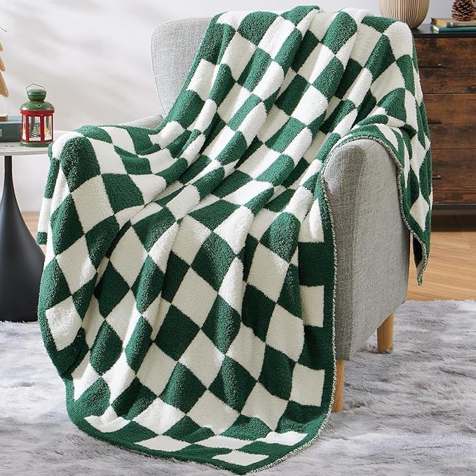 WRENSONGE Checkered Throw Blanket, Avocado Green Soft Cozy Fluffy Warm Hand Made Throw Blankets for Couch, Sofa, Chair, Bed, Camping, Picnic, Travel Lightweight Bed Blanket - 50"*70"