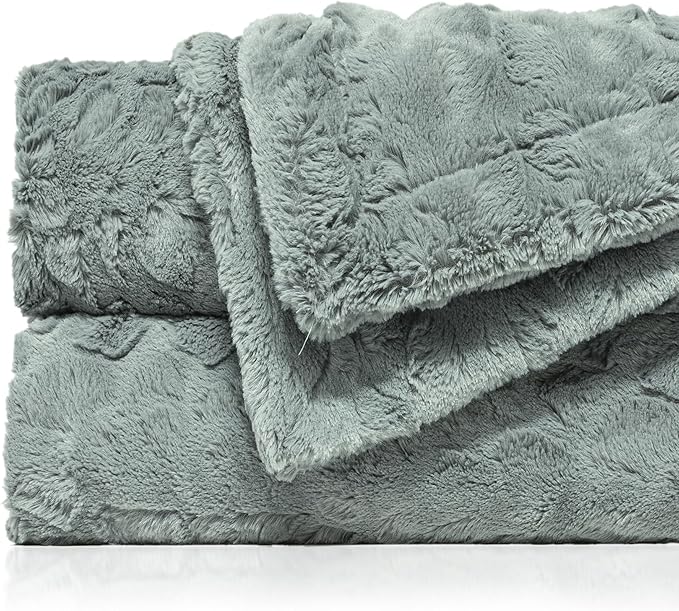 TOONOW Faux Fur Luxury Throw Blanket,Double Side Soft Fluffy Shaggy Fuzzy Blanket for Couch Sofa Bed (Glacier Gray, Throw)
