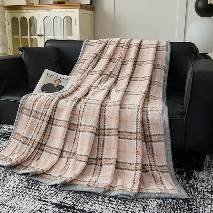 Fleece Bed Blankets Queen Size - Soft Lightweight Plush Fuzzy Cozy Luxury Blanket Microfiber Throw for Couch Bed,All-Season Breathable,80x90 Inches