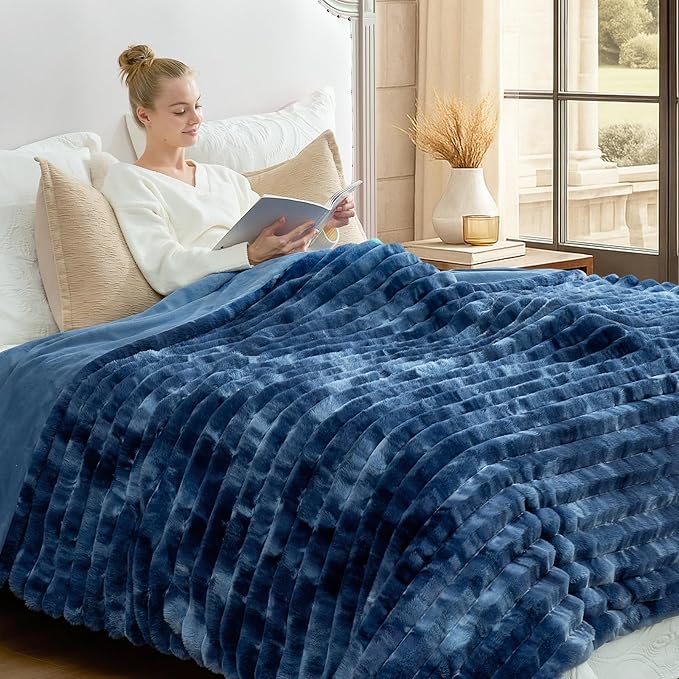 Cozy Bliss Faux Fur Throw Blanket for Couch, Cozy Warm Plush Striped Blanket for Sofa Bedroom Living Room, 90 * 90 Inches Tie-dye Blue
