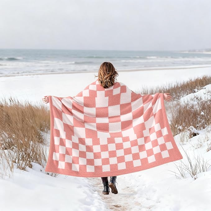 Joiedomi Throw Blanket for Couch, Pink White Checkered Knitted Blankets Gifts for Women Mom Girls, Cozy Cute Soft Throw Home Room Decor Aesthetic Women Mothers Birthday Gifts 50x60 Inches