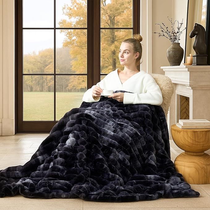Cozy Bliss Faux Fur Throw Blanket for Couch, Cozy Warm Plush Striped Blanket for Sofa Bedroom Living Room, 108 * 90 Inches Tie-dye Black