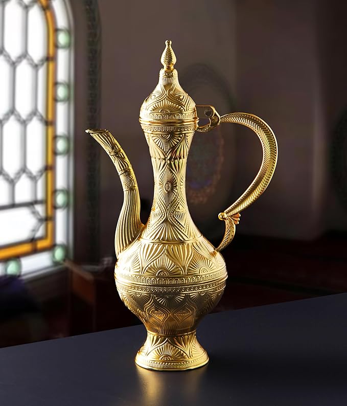 Alisveristime Small Decorative Zamac Ewer – Miniature Ottoman-Inspired Ornate Pitcher with Lid for Home Décor (8.27” x 4.72” x 2.76”) (Gold)
