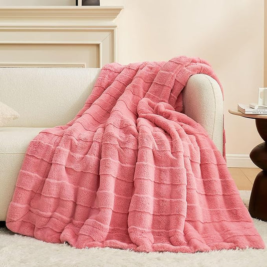 Cozy Bliss Fluffy Pink Faux Fur Throw Blanket for Couch,Warm Cozy Soft Throw Blankets for Sofa Bed Living Room,50x60 Inches