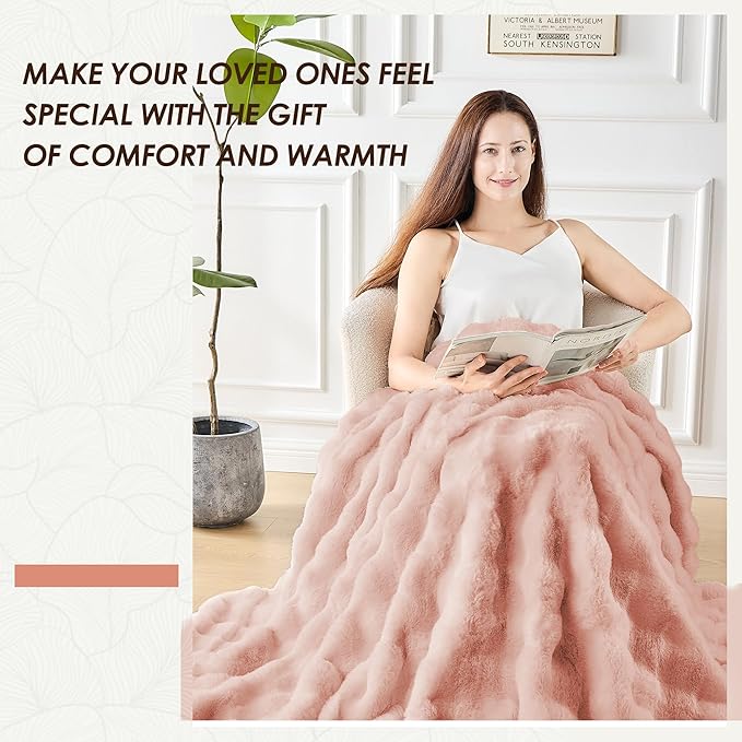 Luxury 1000GSM Faux Rabbit Fur Throw Blanket, Super Heavy Warm Cozy Blankets for Couch Bed Sofa, Bubble Plush Fuzzy Elegant Soft Reversible Mink Blanket for Living Room Bedroom, Pink