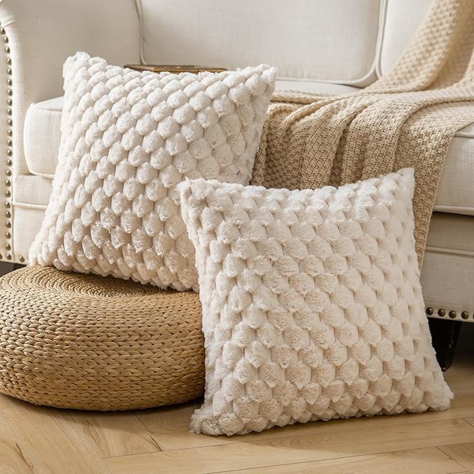Pack of 2 Super Soft Throw Pillow Covers 24x24 Inch Faux Fur Plush Pillowcase Luxury Cozy Fluffy Decorative Cushion Cover for Sofa Couch Bed Livingroom Beige