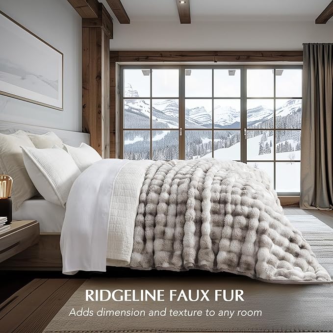 EverGrace Ultra Soft Luxury Fluffy Faux Rabbit Fur Throw Blanket, Thick Warm Bubble Throw for Bed, Cozy Plush Reversible Blankets for Couch, Chair, Sofa, Light Grey, 80x90 Inches