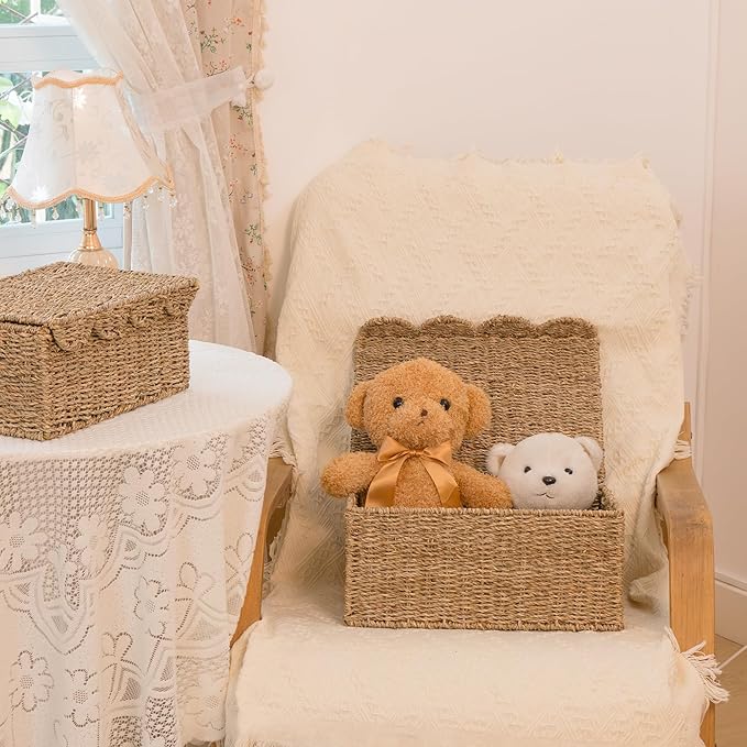 KOKODO Set of 2 Scalloped Wicker Baskets – Handwoven Rectangular Seagrass Storage Baskets with Lid and Handles for Organizing, Bathroom, Living Room & Shelf Décor – Decorative Rattan Organizing Bins