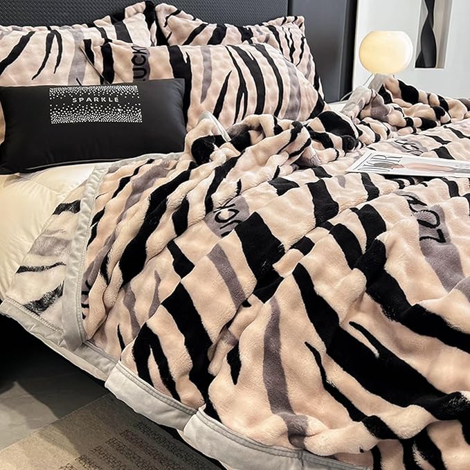 Fleece Bed Blankets Queen Size - Soft Lightweight Plush Fuzzy Cozy Luxury Blanket Microfiber Throw for Couch Bed,All-Season Breathable,80x90 Inches