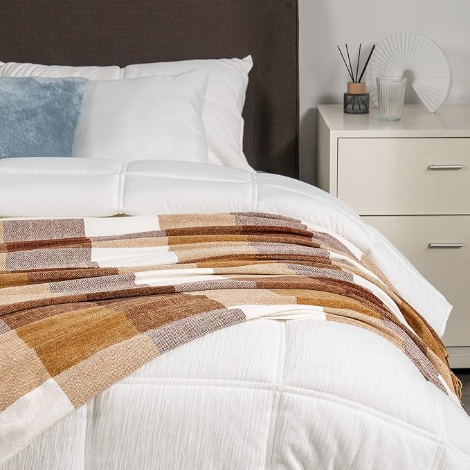 RECYCO Buffalo Paid Chenille Throw Blanket for Couch, Soft Cozy Decorative Buffalo Check Blanket Throw with Tassels for Bed Sofa, Lightweight Chenille Knitted Throw, Plaid Brown Off White, 50'' x 60''