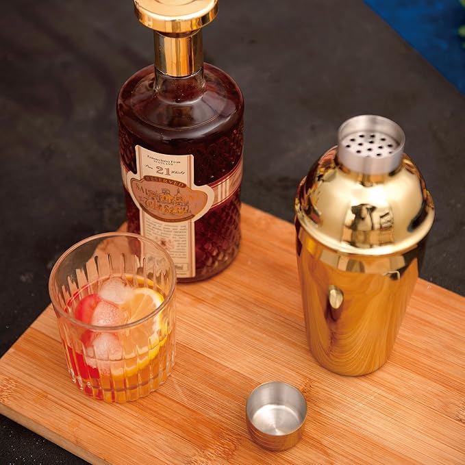 Cocktail Shaker Set Stainless Steel Bartending Kit 18.6oz Cocktail Bar Set Cocktail Mix Drink Making Kit Professional Bar and Home Drink Bar Tools for Bartender (Gold, 7Pcs)