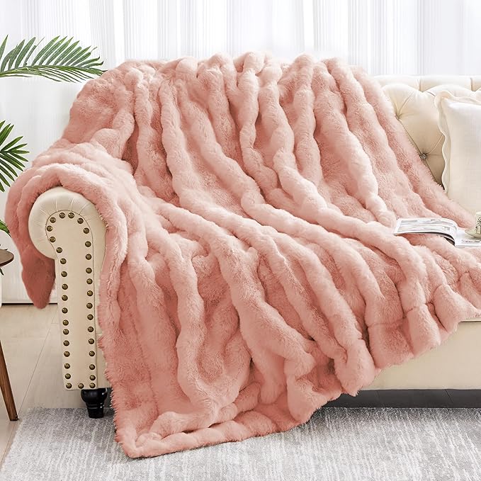 Luxury 1000GSM Faux Rabbit Fur Throw Blanket, Super Heavy Warm Cozy Blankets for Couch Bed Sofa, Bubble Plush Fuzzy Elegant Soft Reversible Mink Blanket for Living Room Bedroom, Pink