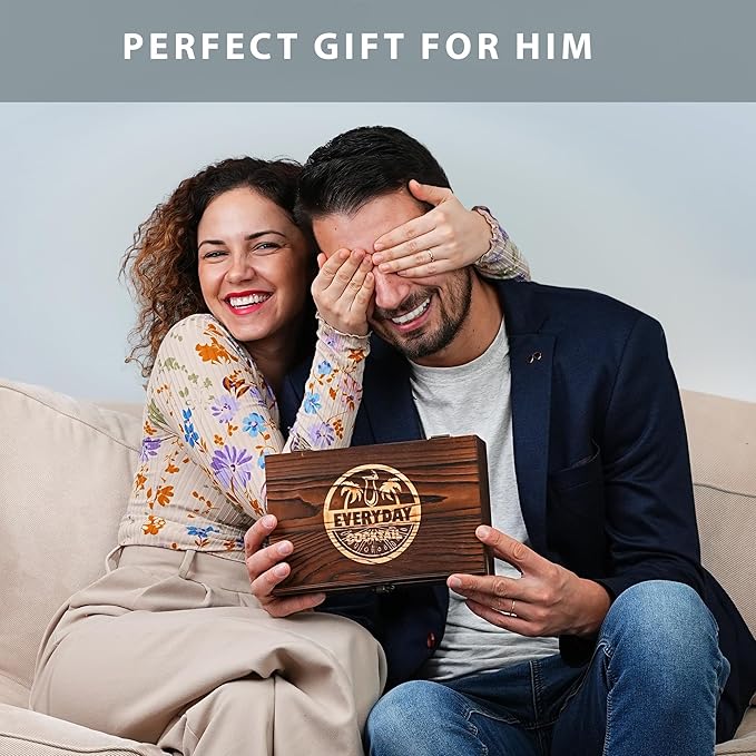 EVERYDAY COCKTAIL® | Whiskey Smoker Kit with Torch – Old Fashioned Smoker Kit with 4 Flavors Wood Chips – Deluxe Whisky Smoker Kit Gifts for Him Men Dad Gifts – Elegant Wooden Box Bourbon Smoker Kit