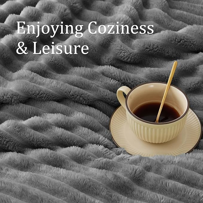 BEDELITE Fleece Throw Blanket for Couch - 300GSM Soft & Warm Fluffy Grey Blanket, Decorative and Giftable Striped Blankets for Women, Men, 50"x70"