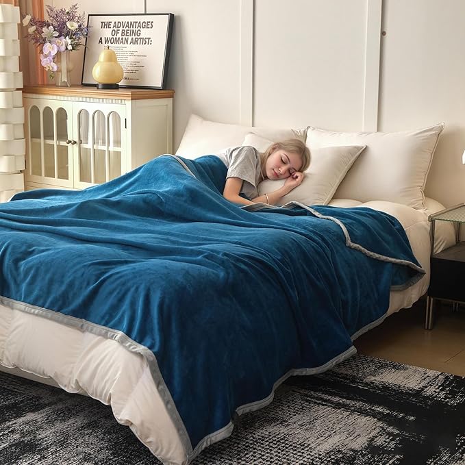Fleece Bed Blankets Twin Size - Soft Lightweight Plush Fuzzy Cozy Luxury Blanket Microfiber Throw for Couch Bed,All-Season Breathable,60x80 Inches