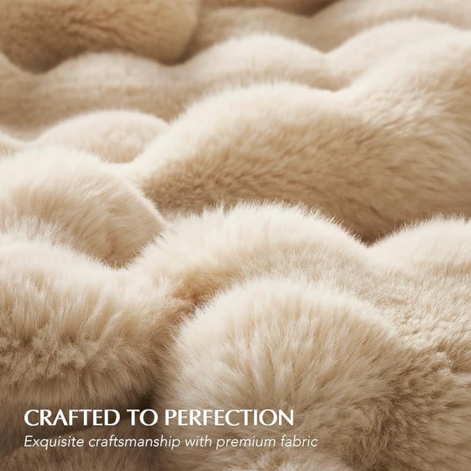 EverGrace Ultra Soft Luxury Fluffy Faux Rabbit Fur Throw Blanket, Thick Warm Bubble Throw for Bed, Cozy Plush Reversible Blankets for Couch, Chair, Sofa, Cream, 50x60 Inches