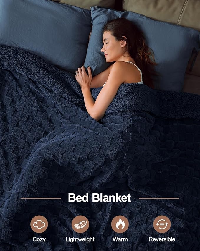 Pawque Super Soft Cozy Throw Blanket Queen Size for Couch Bed, Fluffy Sherpa Fleece Reversible Thick Warm Fuzzy Blanket for All-Season, 3D Checkered Jacquard Decorative Blankets, Navy Blue, 90"x90"