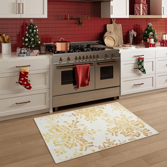 Lahome Snowflake Christmas Rugs for Entryway, 2x3 Christmas Kitchen Rugs Non Slip Merry Christmas Door Mat Indoor, Washable Small Rug Holiday Decor Carpet for Bathroom Entry Bedroom(2x3ft,Gold)