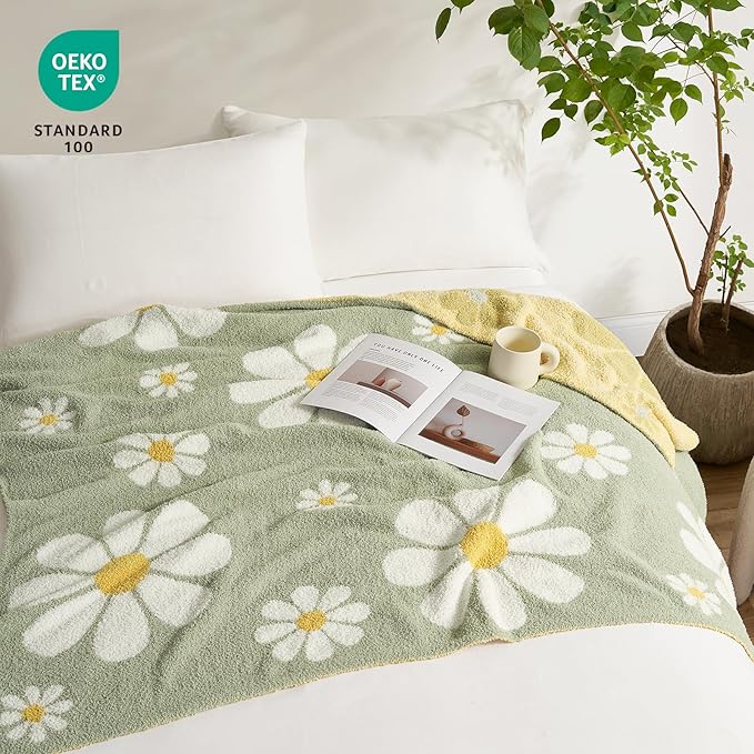 Snuggle Sac Sunflower Throw Blanket for Couch, Fuzzy Microfiber Floral Blankets, Cute Throws for Girls Daughter Gifts for Kid, Flower Sage Green, 50x60 inches