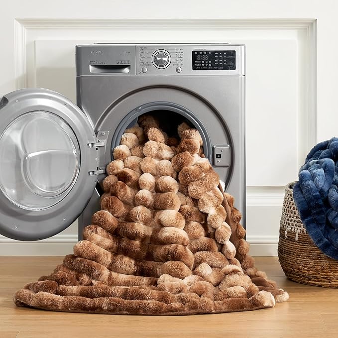 Cozy Bliss Faux Fur Throw Blanket for Couch, Cozy Warm Plush Striped Blanket for Sofa Bedroom Living Room, 90 * 90 Inches Tie-dye Brown