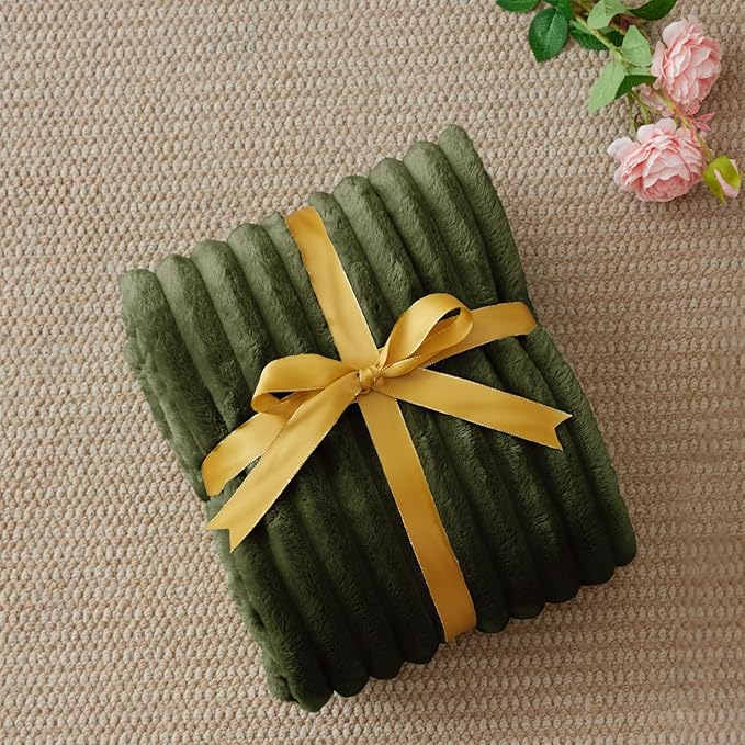 BEDELITE Twin Blanket for Couch & Bed, 300GSM Soft & Warm Fleece Blanket, Decorative and Giftable Striped Olive Green Blankets for Women, Men, 60"x80"