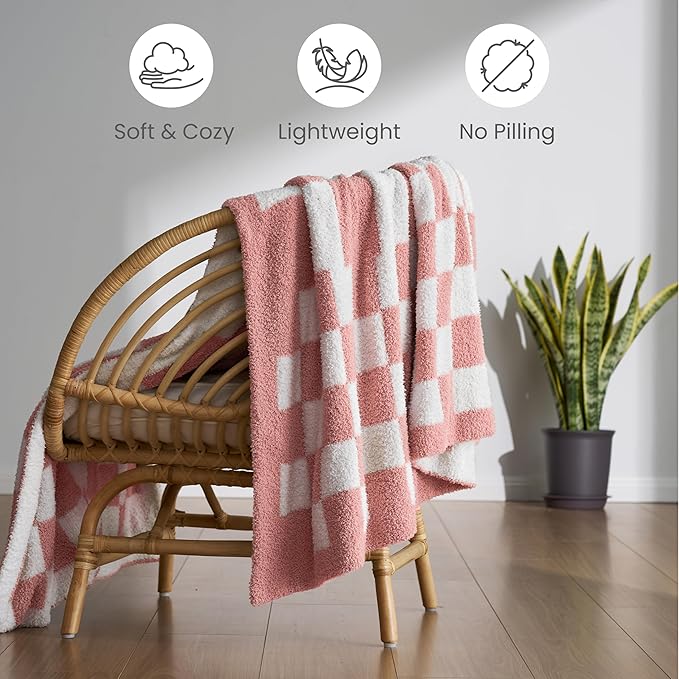Joiedomi Throw Blanket for Couch, Pink White Checkered Knitted Blankets Gifts for Women Mom Girls, Cozy Cute Soft Throw Home Room Decor Aesthetic Women Mothers Birthday Gifts 50x60 Inches