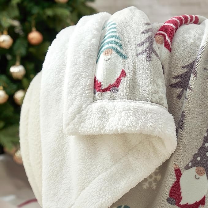 Cozy Bliss Gnome Throw Blanket Christmas Sherpa Blanket Warm Reversible Plush Throw Blanket,Ultra Soft Cozy Blanket for Couch,Sofa and Bed(Xmas Gnome,50"x60")