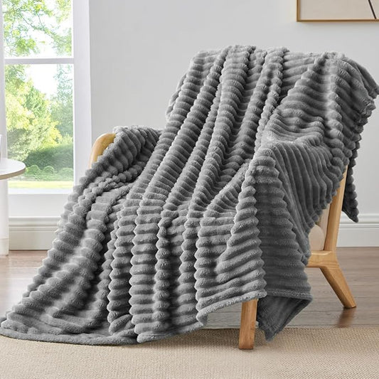 BEDELITE Fleece Throw Blanket for Couch - 300GSM Soft & Warm Fluffy Grey Blanket, Decorative and Giftable Striped Blankets for Women, Men, 50"x70"