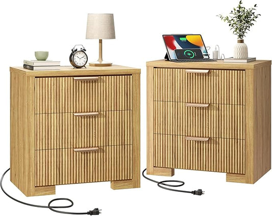Fluted Nightstand Set of 2 with Charging Station, 23.6" Night Stand with 3 Drawers,End Table with Storage, Bed Side Table for Bedroom,Modern Nightstand for Living Room, Oak