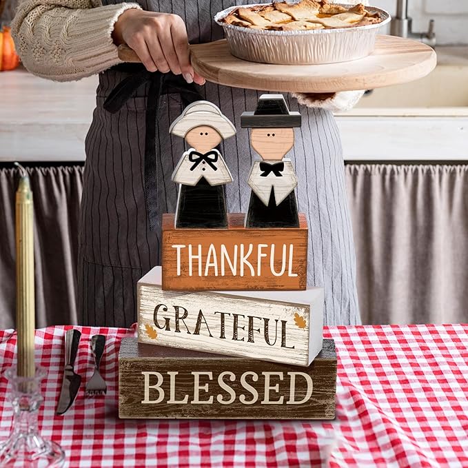 4 Pcs Fall Table Decor Pilgrim Couple Wooden Sign Thanksgiving Tiered Tray Decor Fall Centerpiece Rustic Decorative Pilgrim Block Signs Gift Farmhouse Autumn Decoration for Home Kitchen