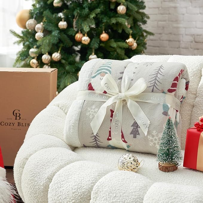 Cozy Bliss Gnome Throw Blanket Christmas Sherpa Blanket Warm Reversible Plush Throw Blanket,Ultra Soft Cozy Blanket for Couch,Sofa and Bed(Xmas Gnome,50"x60")