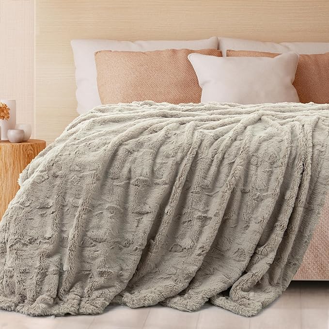 TOONOW Faux Fur Luxury Throw Blanket,Double Side Soft Fluffy Shaggy Fuzzy Blanket for Couch Sofa Bed (Pumice Stone, Throw)