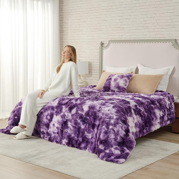 Cozy Bliss Faux Fur Throw Blanket for Couch, Bubble Plush Blanket King Size, Fuzzy Soft & Thick Blanket for Bed Sofa Living Room, 108x90 Inches Tie-dye Purple