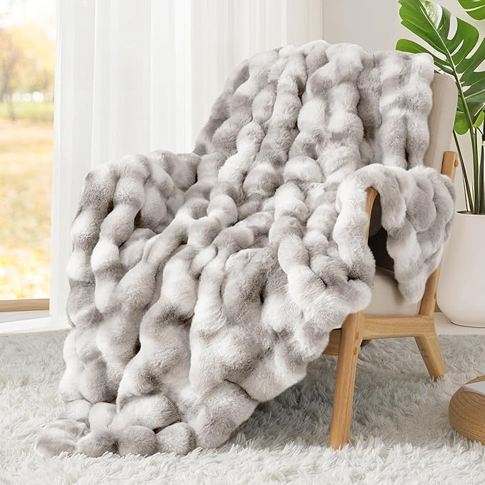 Touchat Luxury 1000GSM Rabbit Faux Fur Blanket, Super Heavy Warm Cozy Brown Blankets for Couch Bed Sofa, Ruched Plush Fuzzy Elegant Soft Reversible Mink Blanket Living Room Bedroom, 90" x 90"