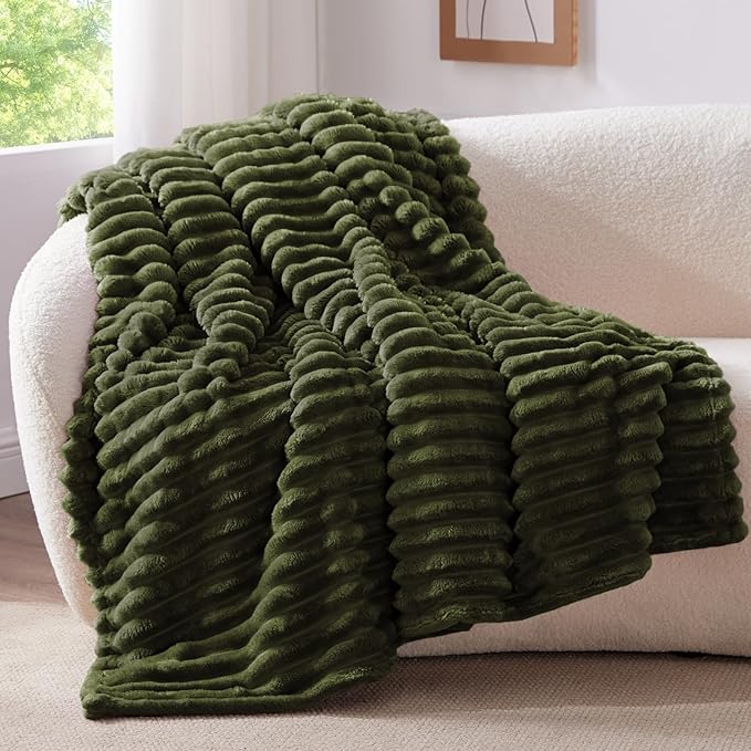 BEDELITE Fleece Throw Blanket for Couch - 300GSM Soft & Warm Fluffy Olive Green Blanket, Decorative and Giftable Striped Blankets for Women, Men, 50"x60"