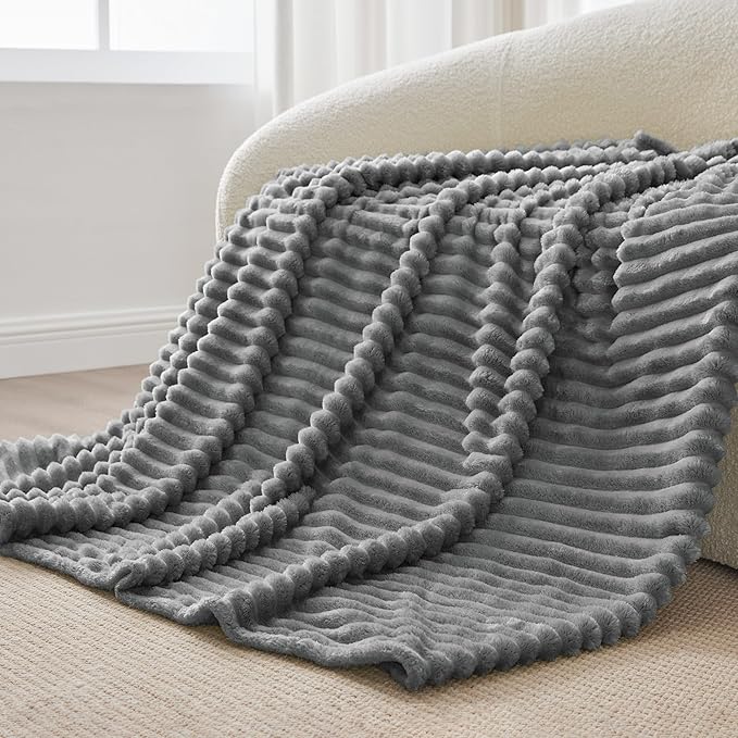 BEDELITE Twin Blanket for Couch & Bed, 300GSM Soft & Warm Fleece Blanket, Decorative and Giftable Striped Grey Blankets for Women, Men, 60"x80"