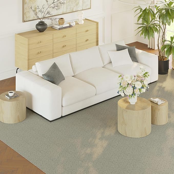 Vikiullf Nesting Coffee Table Set of 3, Round Wooden Coffee Tables, Modern Circle Table for Living Room Side Table End Table, Saving Space Design and No Need Assembly,Natural Wood Grain