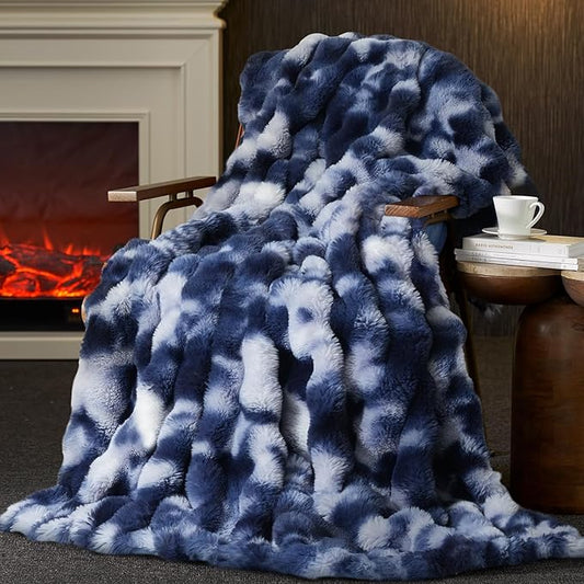 Amélie Home Faux Fur Throw Blanket, Ultra Soft Fuzzy Plush Bubble Blanket for Couch, Bed & Living Room, 60"x80", Tie-dye Blue