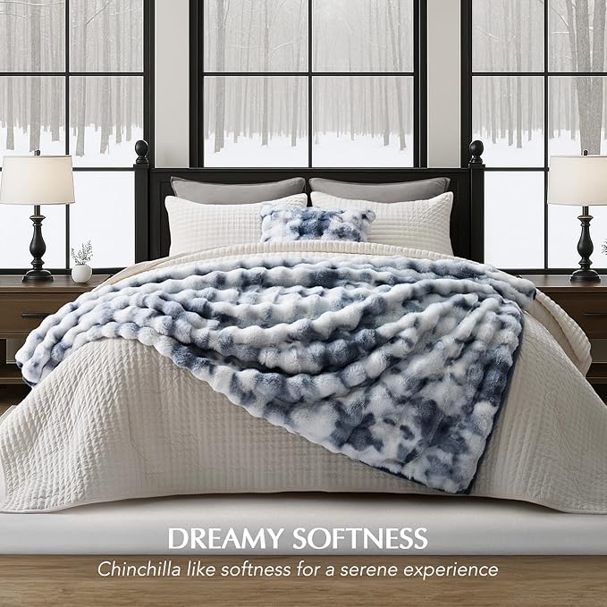 EverGrace Ultra Soft Luxury Fluffy Faux Rabbit Fur Throw Blanket, Thick Warm Bubble Throw for Bed, Cozy Plush Reversible Blankets for Couch, Chair, Sofa, Cloud Blue, 50x60 Inches